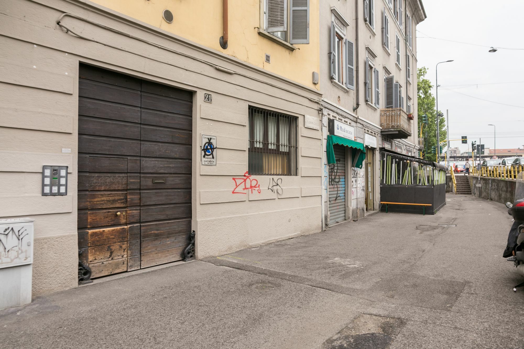 Pit Stop Navigli Milan Extérieur photo